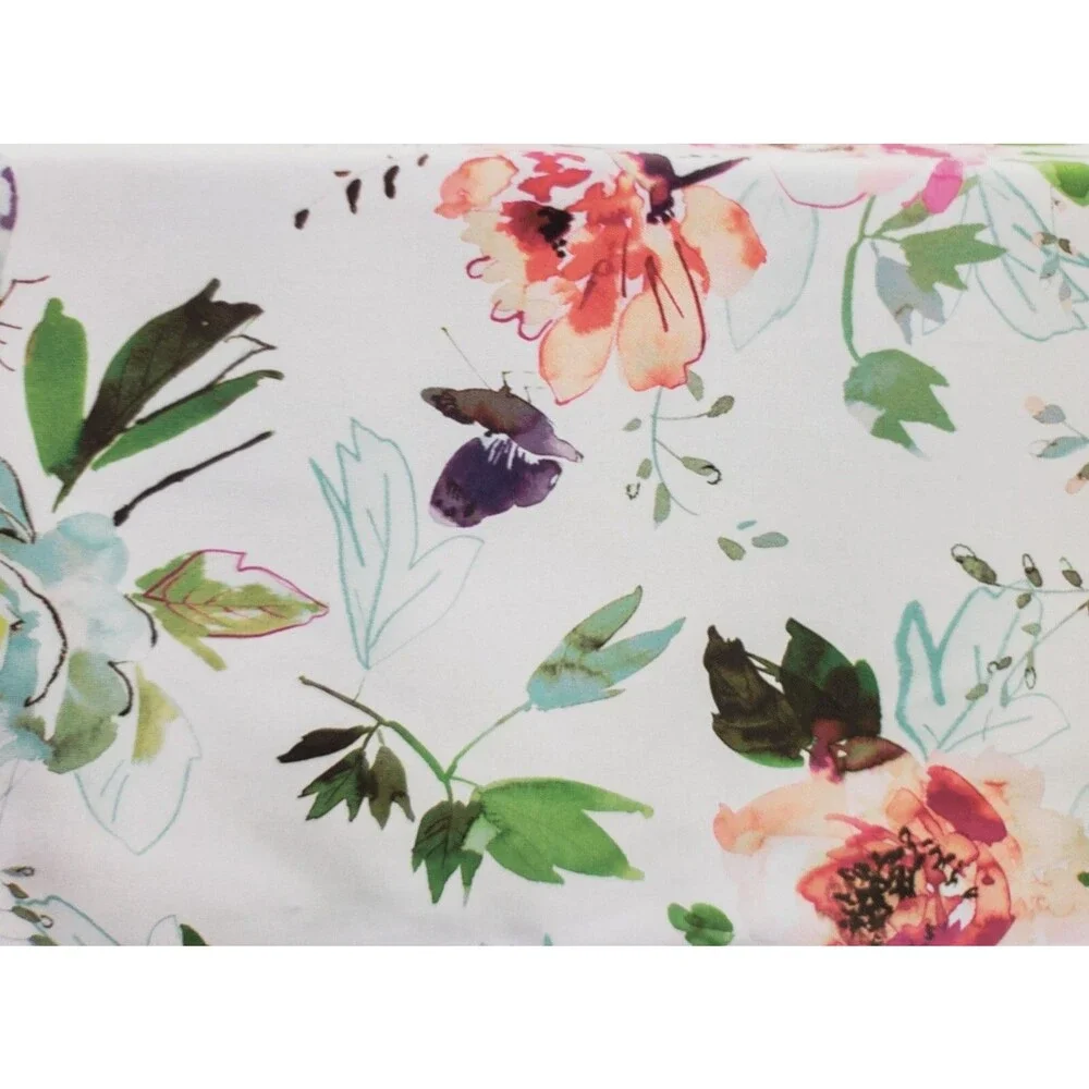 1 Printed Fabric Tablecloth, 60
